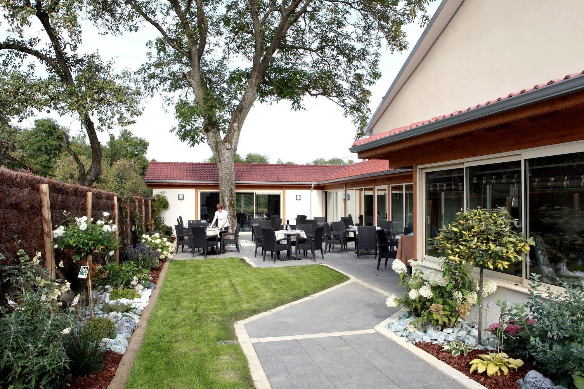 Logis Burnel Et La Cle Des Champs Rouvres-en-Xaintois Exterior foto